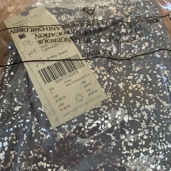 Sweaty Betty | Goddess 7/8 Workout Leggings - Picture 7 of 11